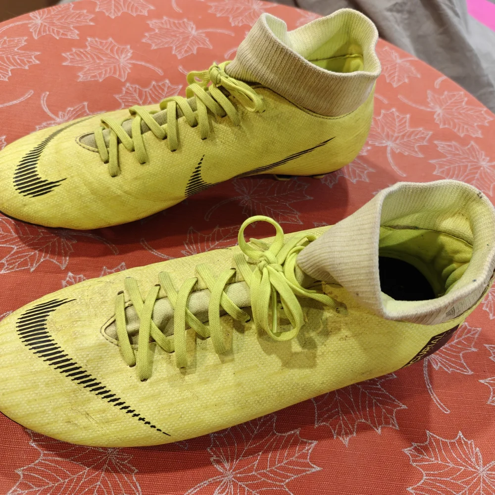 Nike Mercurial Superfly 6 Soccer Cleats - Picture 5 of 5